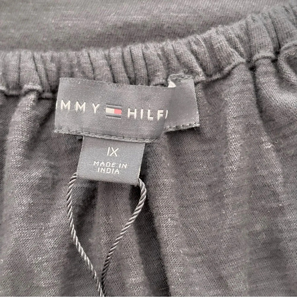 Tommy Hilfiger Floral Embroidered Off The Shoulder Top Peasant Boho Navy 1X NWT - Picture 9 of 14